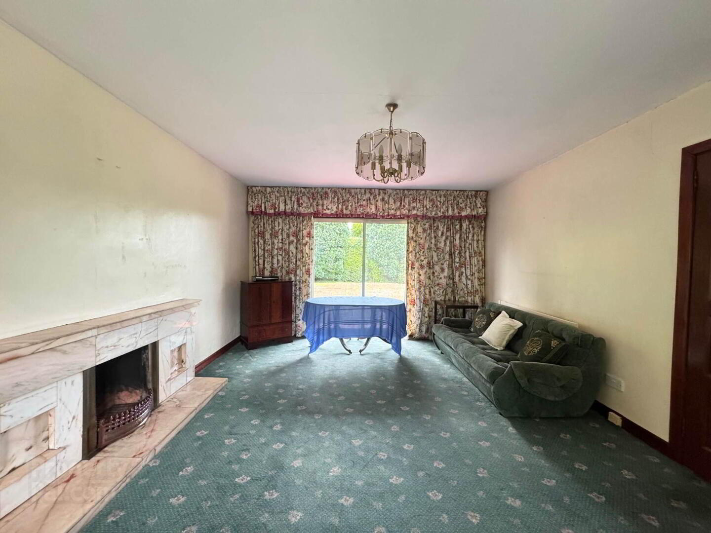 property description image