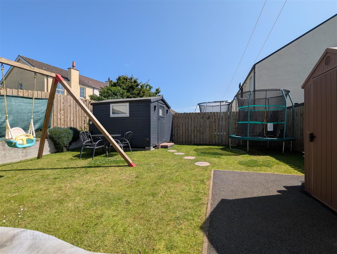 2 Forde Gardens 16 of 20