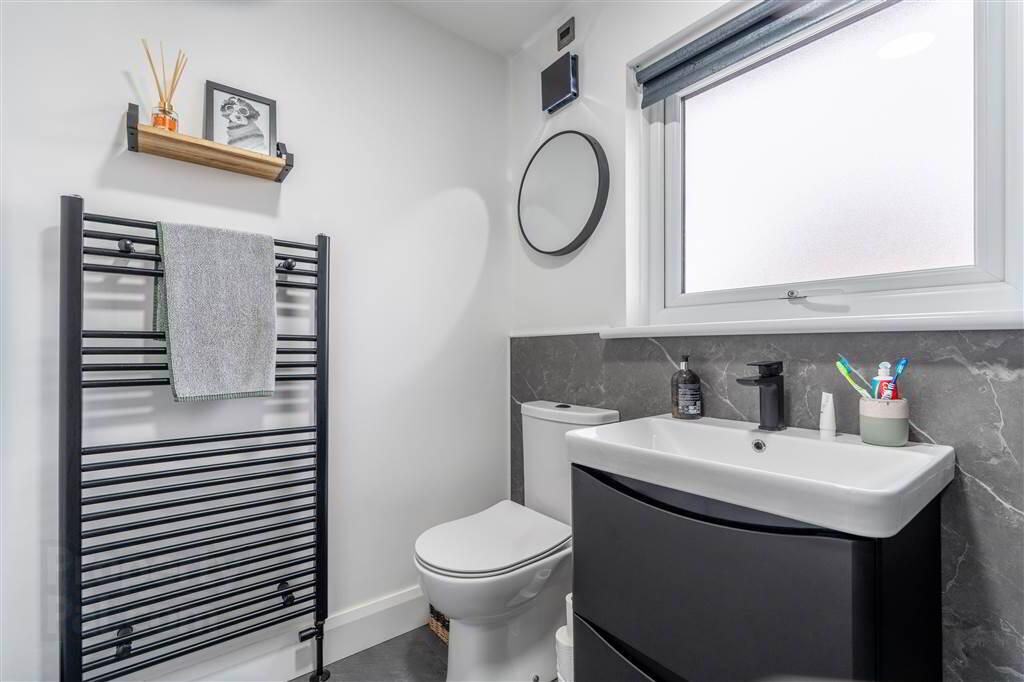24 Elmwood 34 of 37
