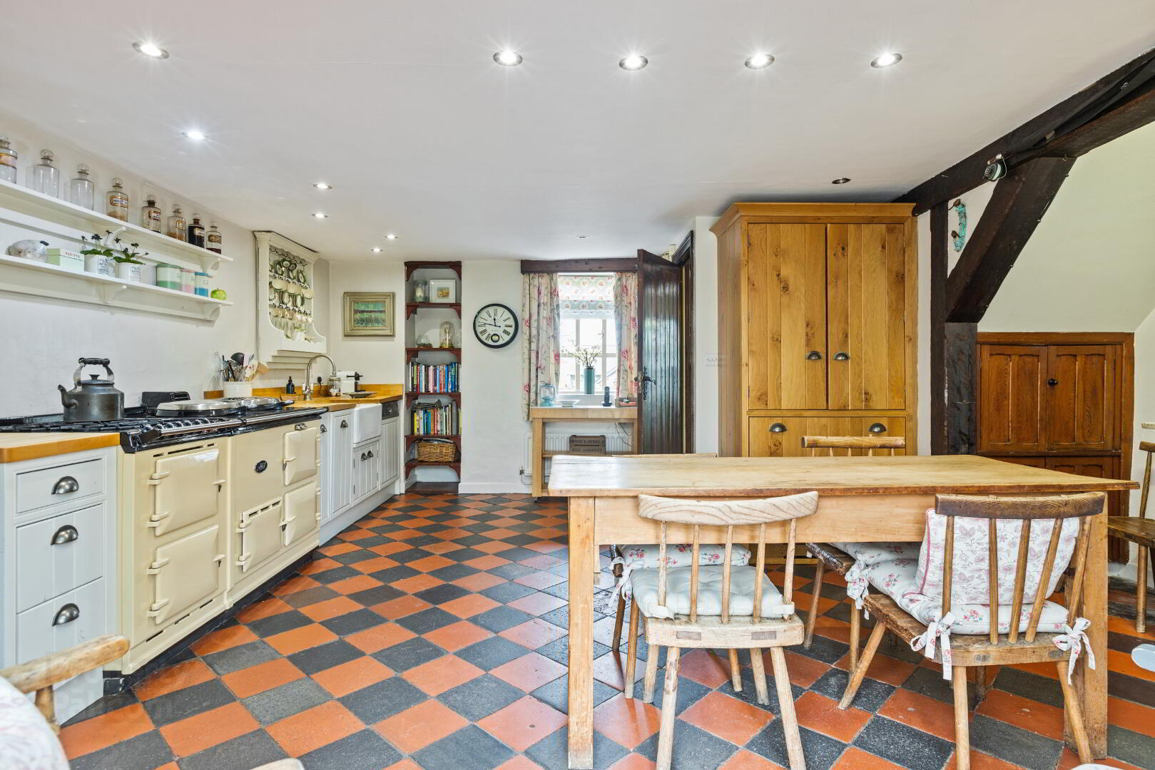 33 Caddy Road 5 of 23