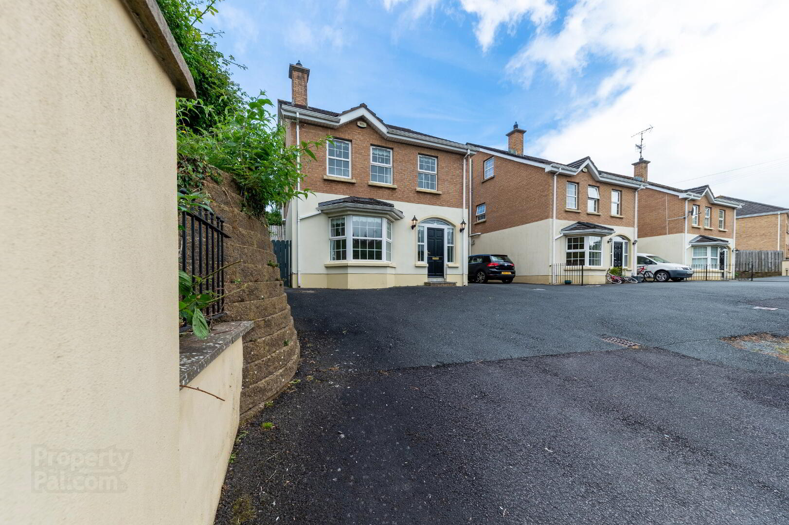 1 Strangford Park 4 of 43