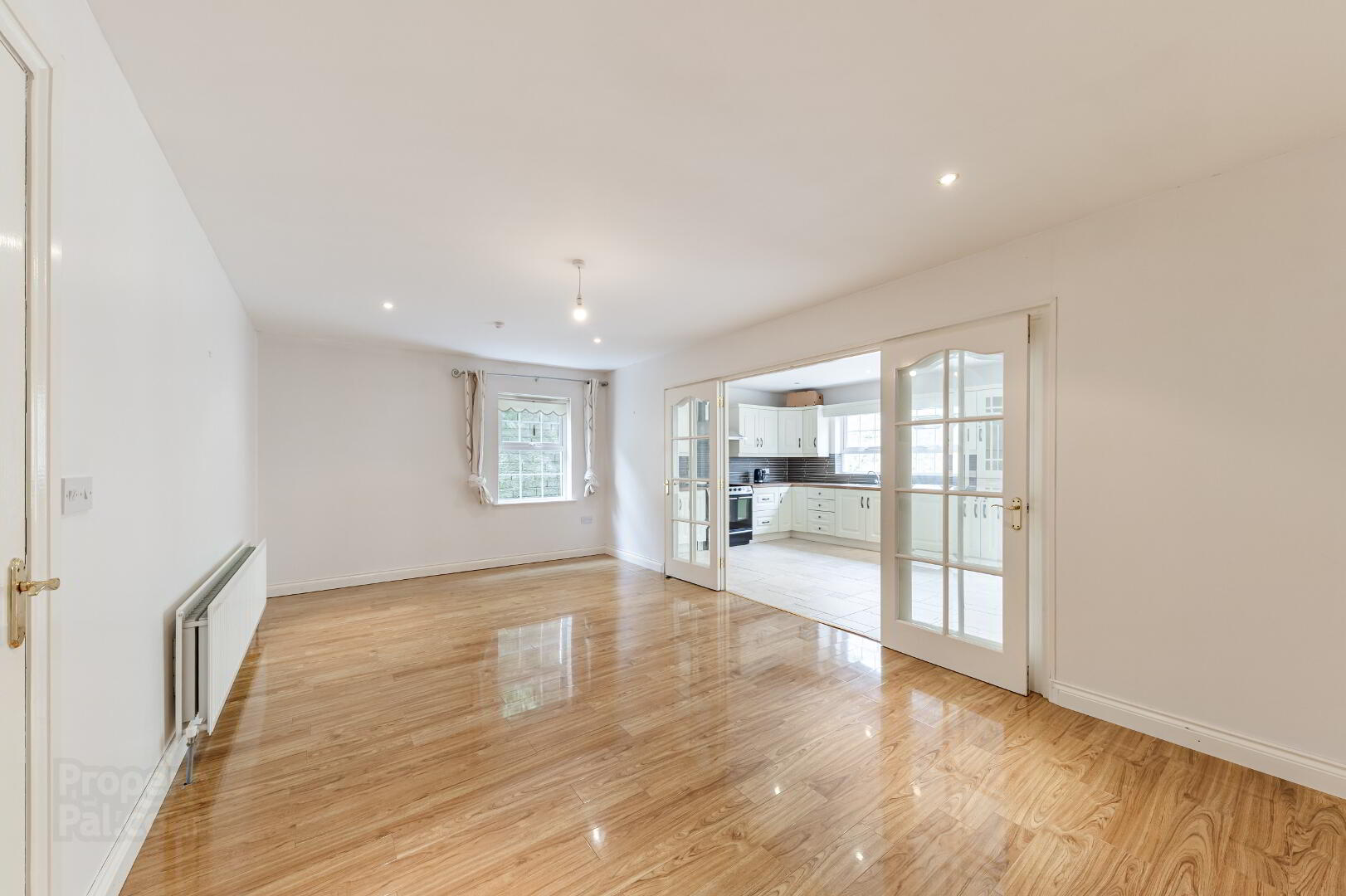 1 Strangford Park 17 of 43