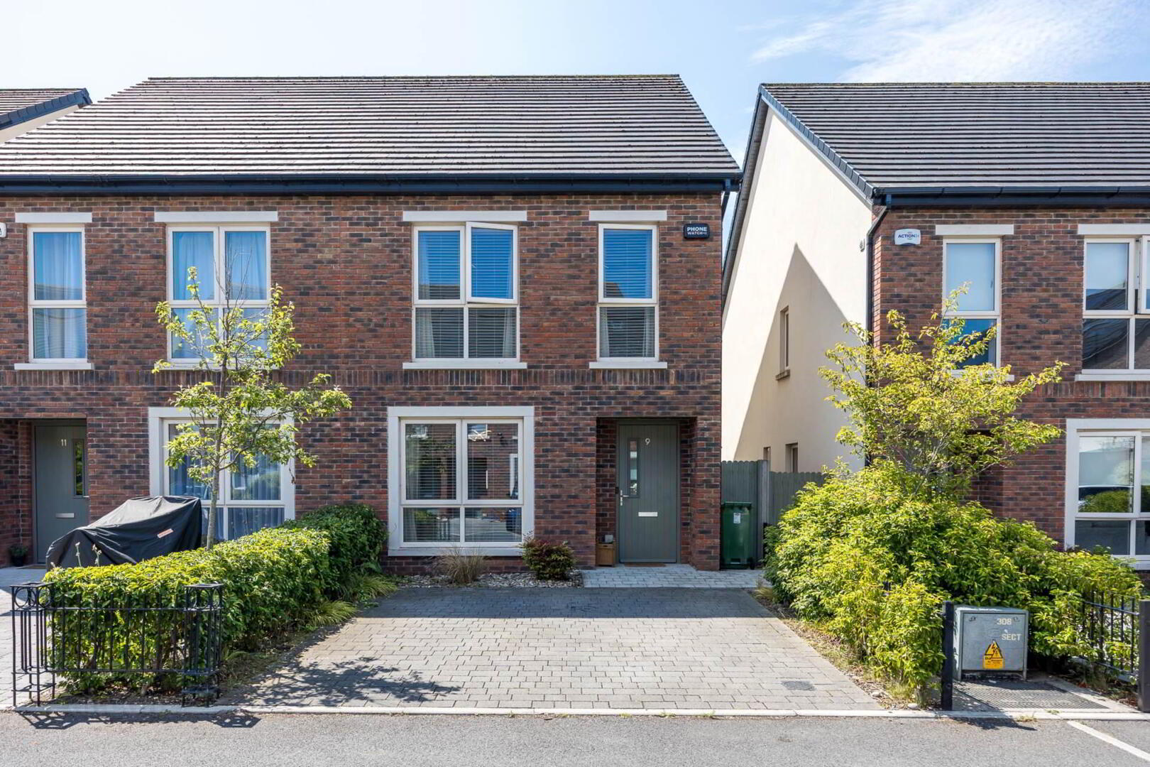 9 Churchfield Grove 1 of 22