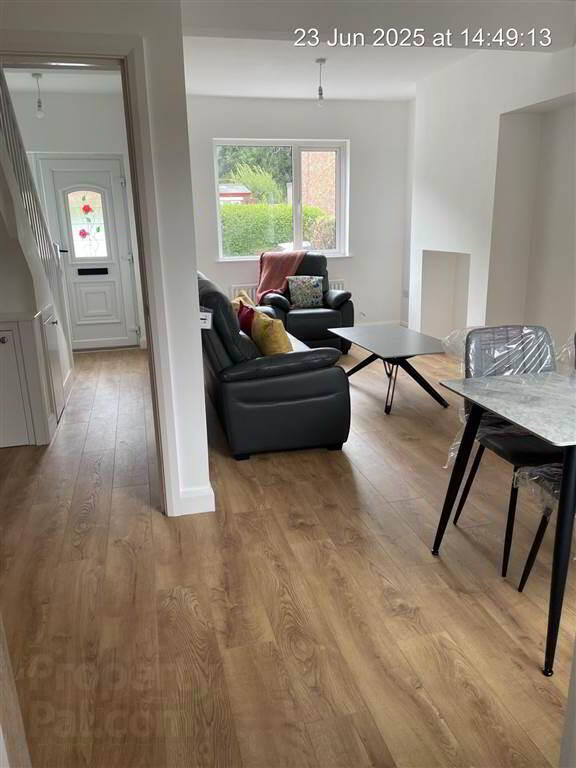 84 Strandburn Drive 3 of 12
