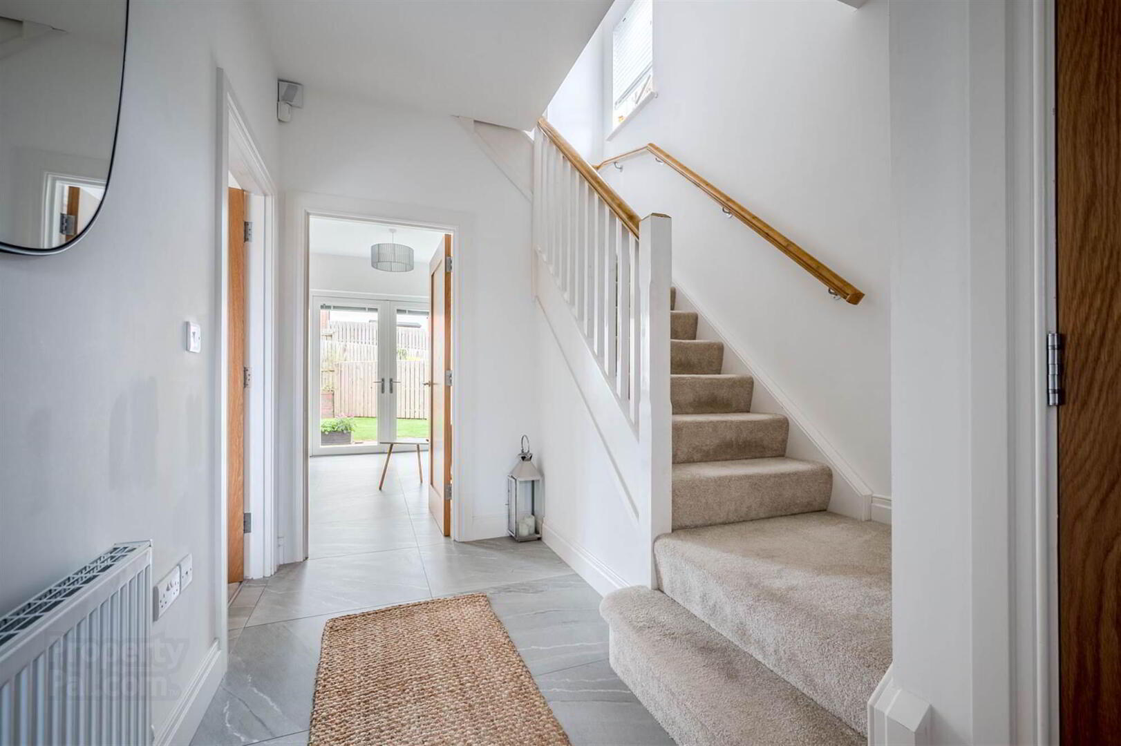 13 Castlegowan Crescent 7 of 28