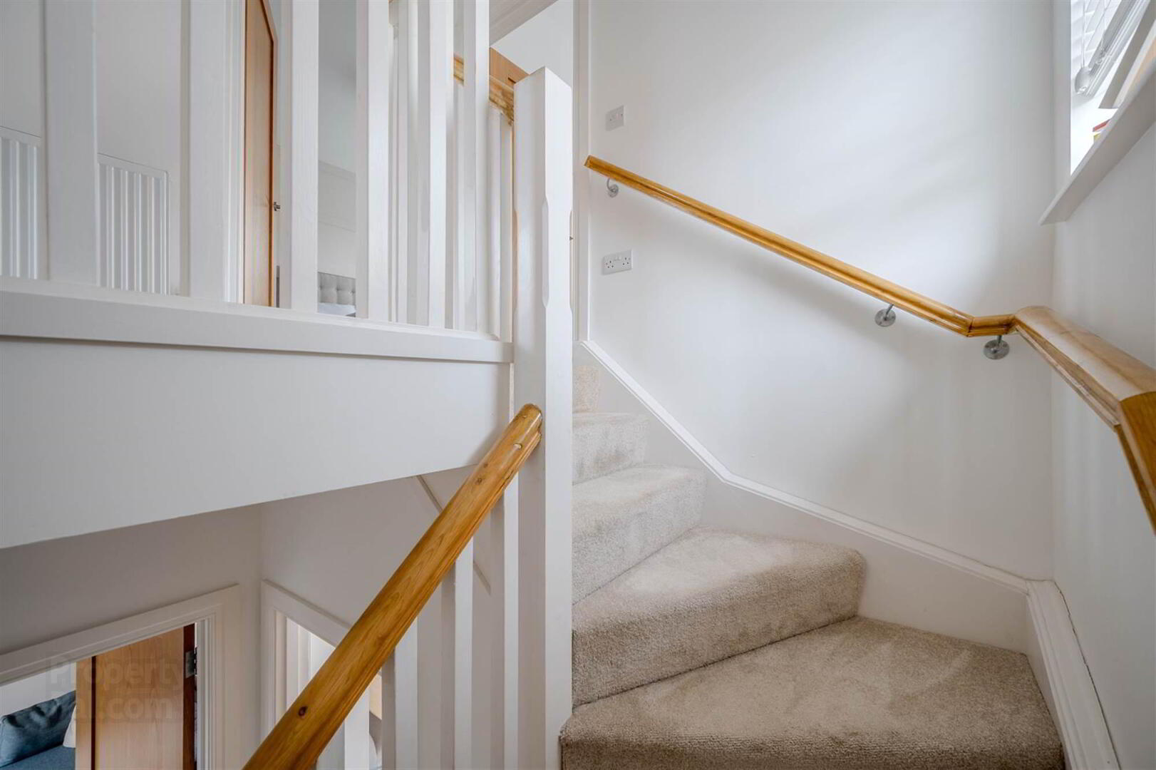 13 Castlegowan Crescent 15 of 28