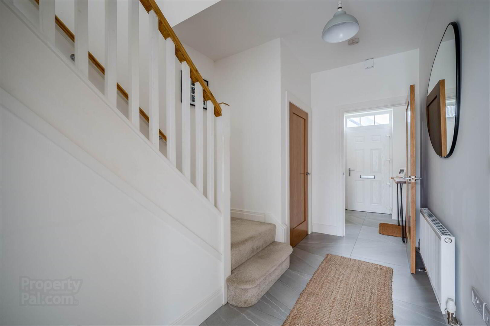 13 Castlegowan Crescent 14 of 28