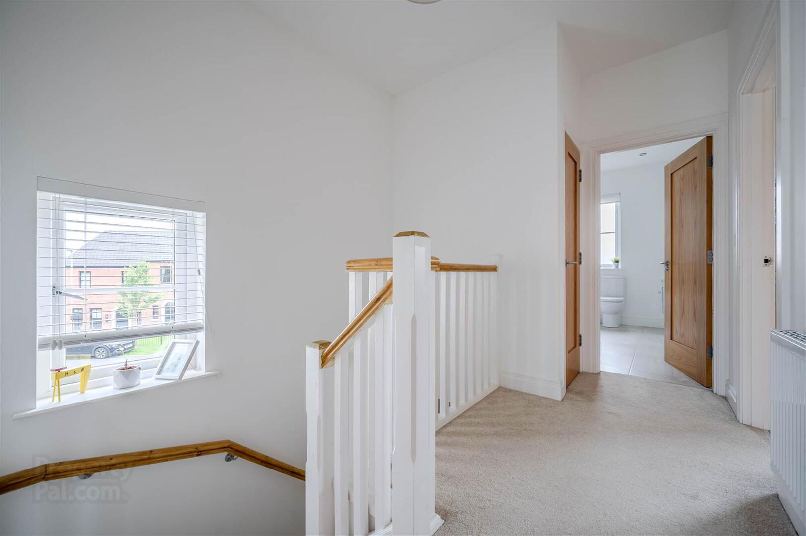 13 Castlegowan Crescent 22 of 28