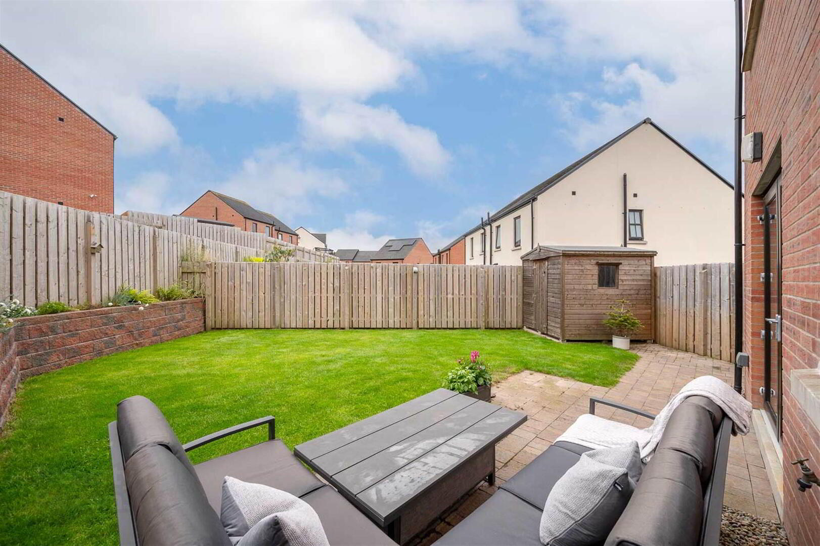 13 Castlegowan Crescent 26 of 28