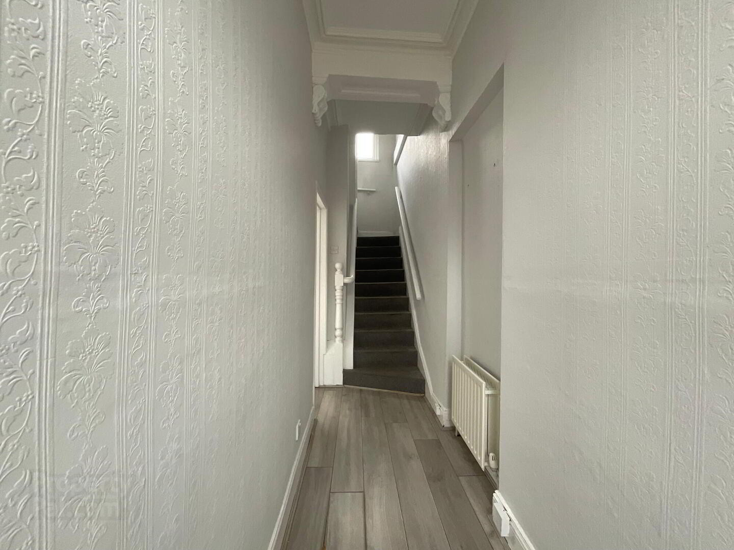 property description image