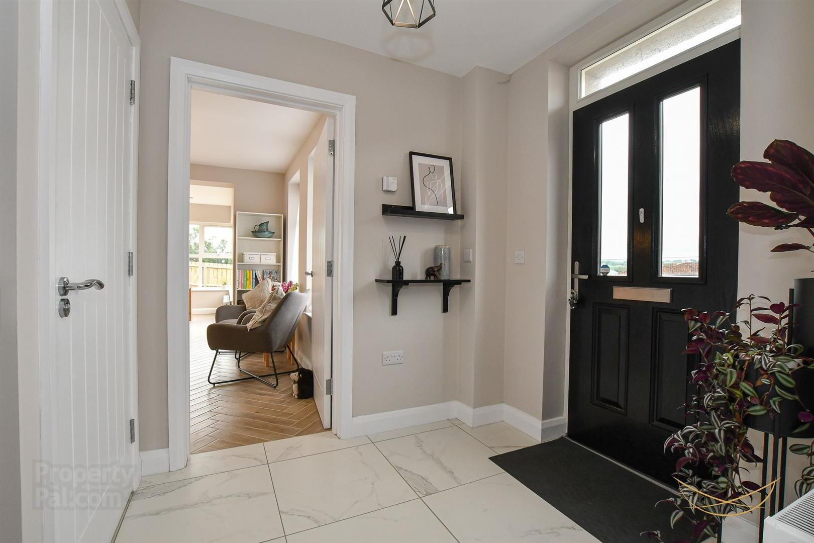 6 Rushfield Drive 4 of 30