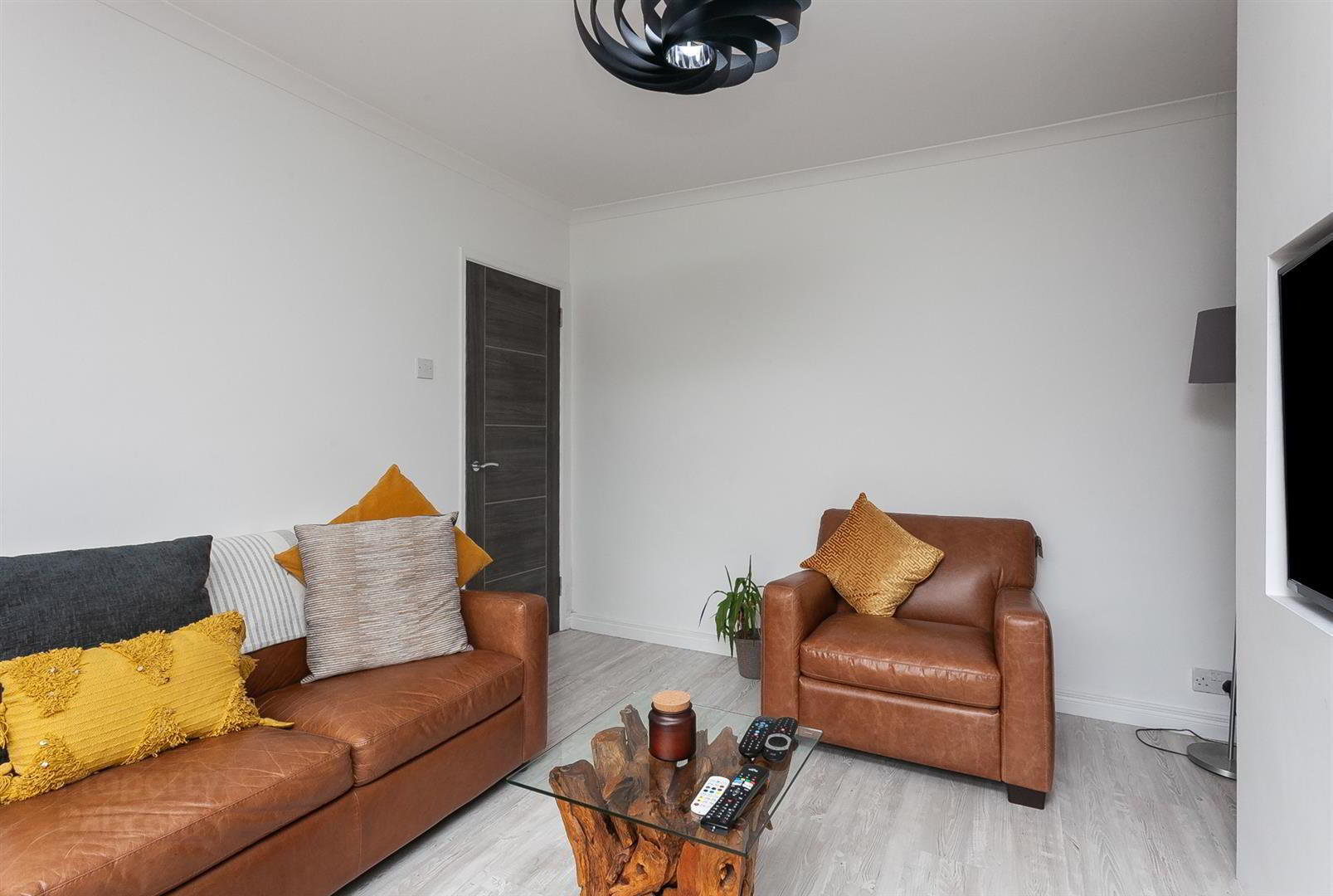 256 Orby Drive 6 of 23