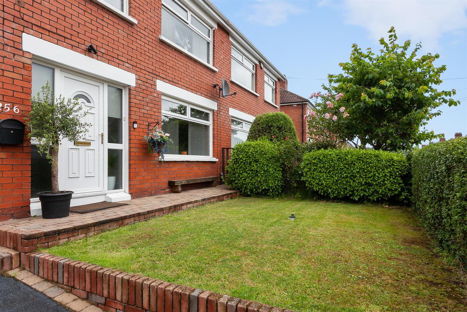 property description image