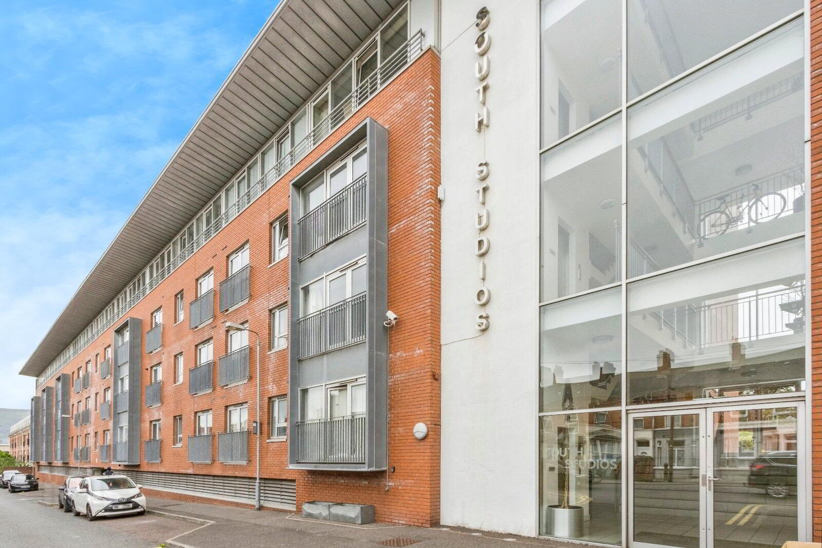 Flat 2 South Studios, 85 Tates Avenue, Belfast 1 of 20