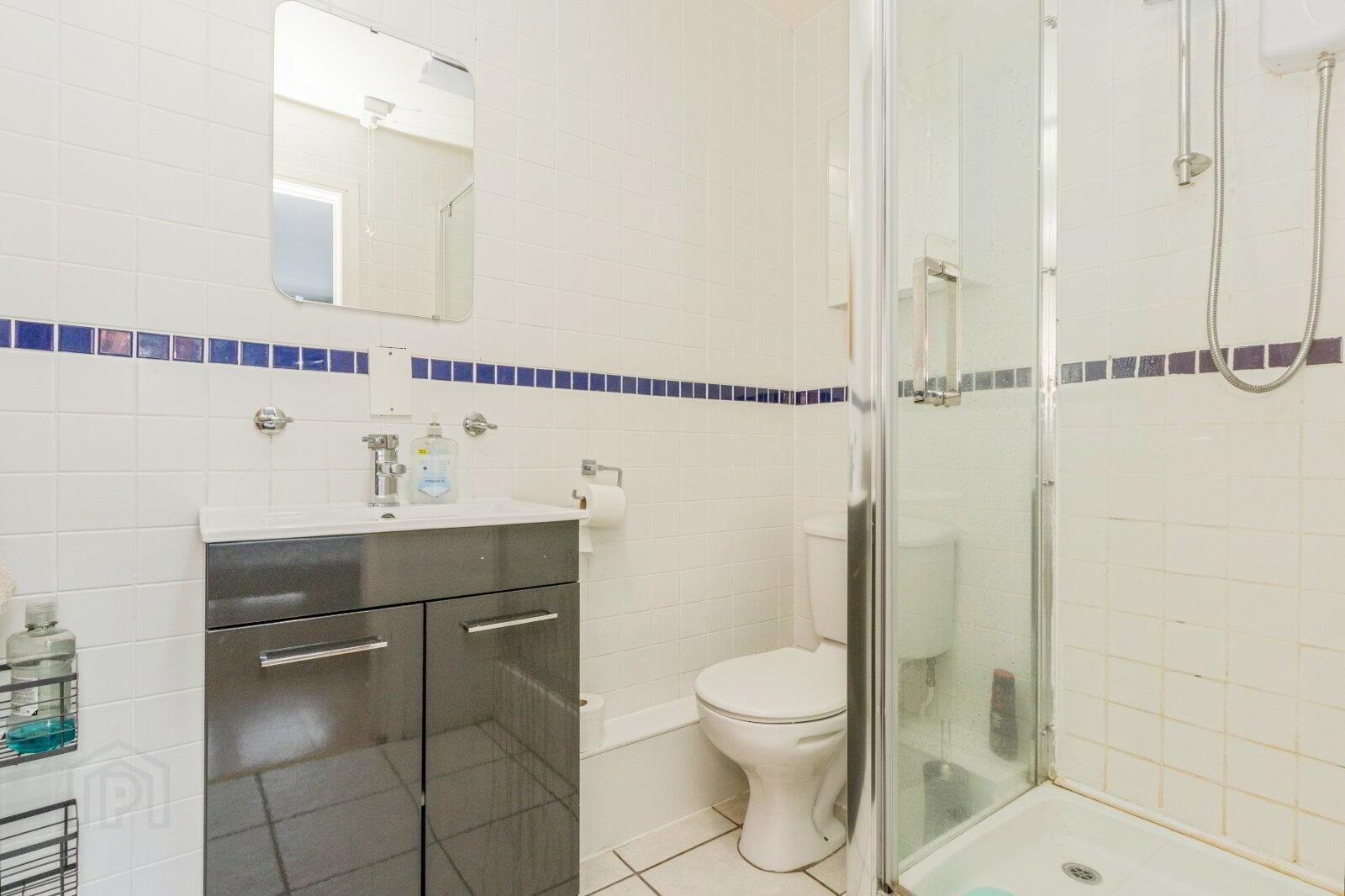 Flat 2 South Studios, 85 Tates Avenue, Belfast 15 of 20