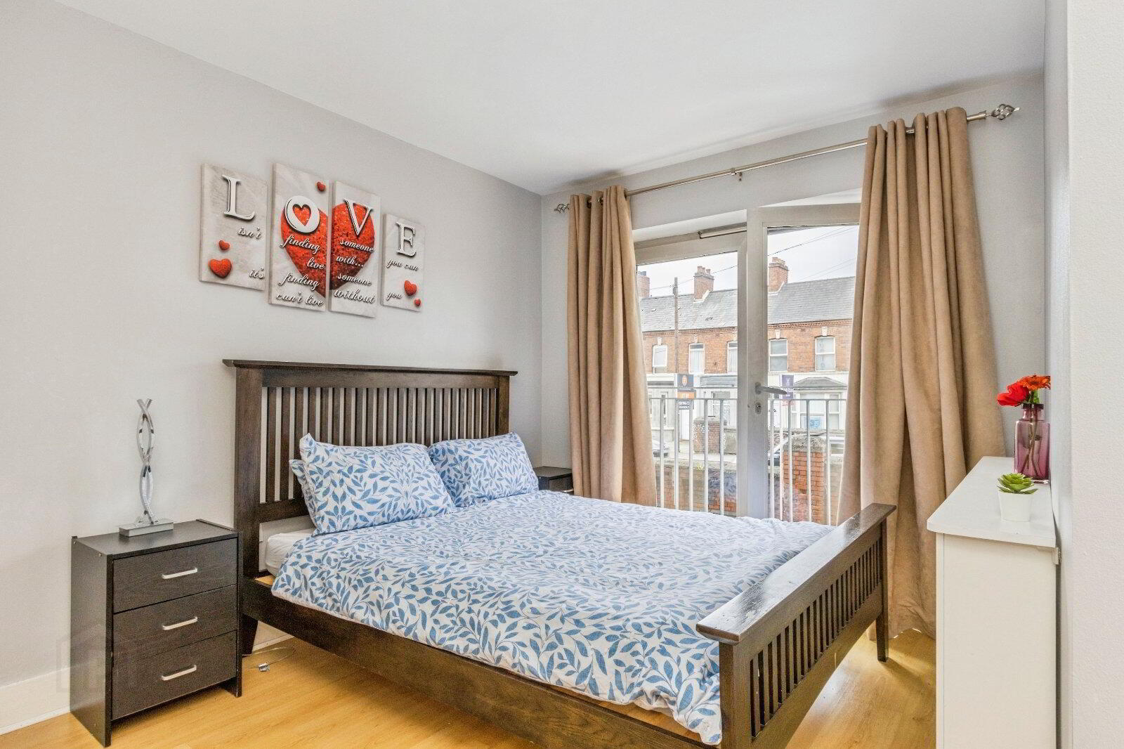 Flat 2 South Studios, 85 Tates Avenue, Belfast 13 of 20