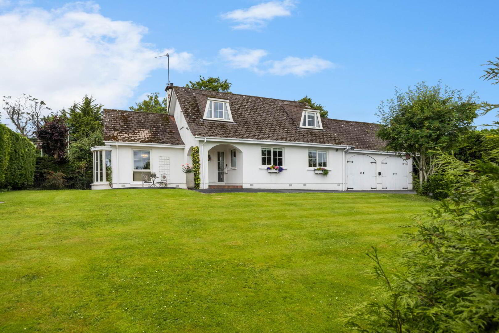 property description image