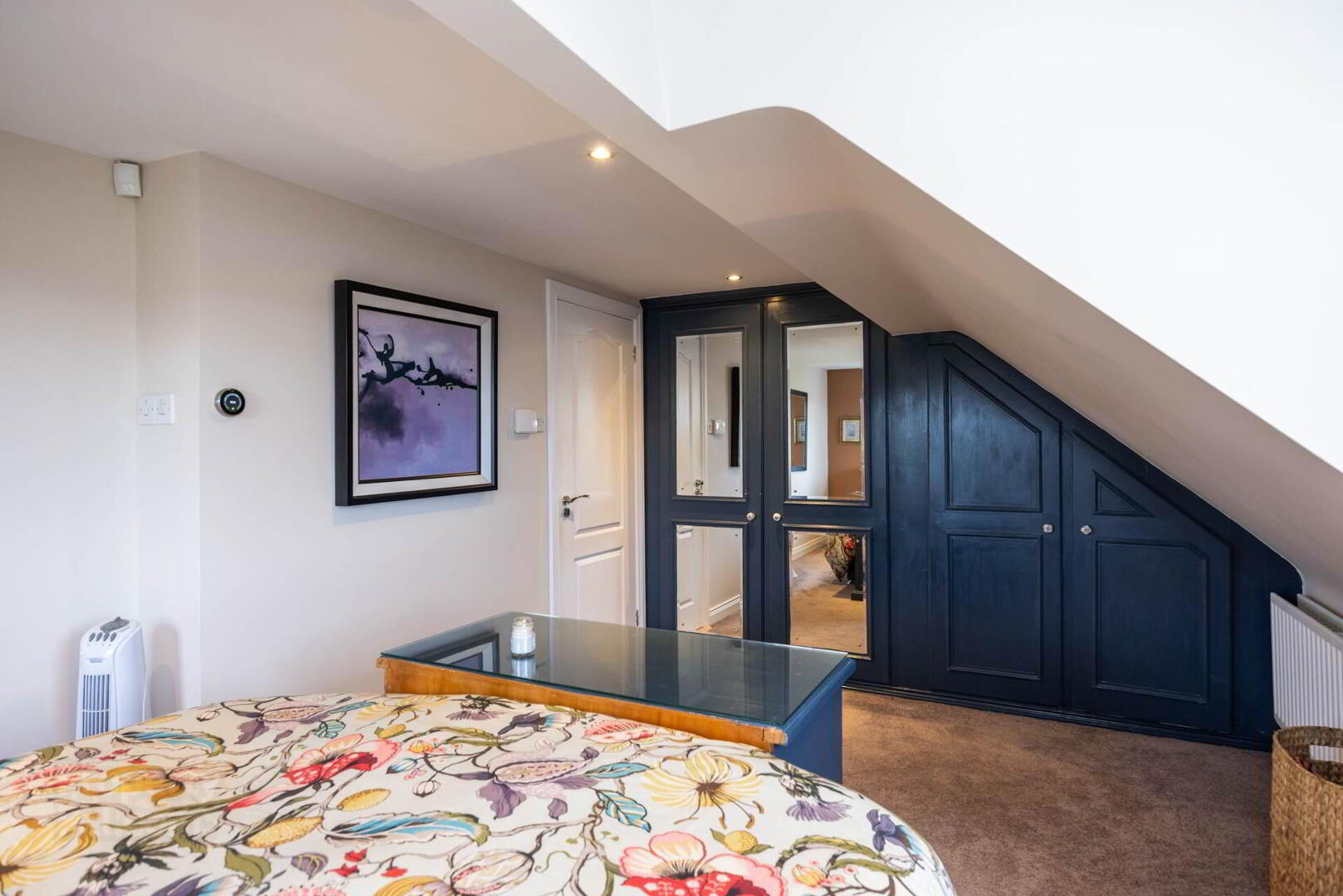 10 Villiers Avenue 38 of 56