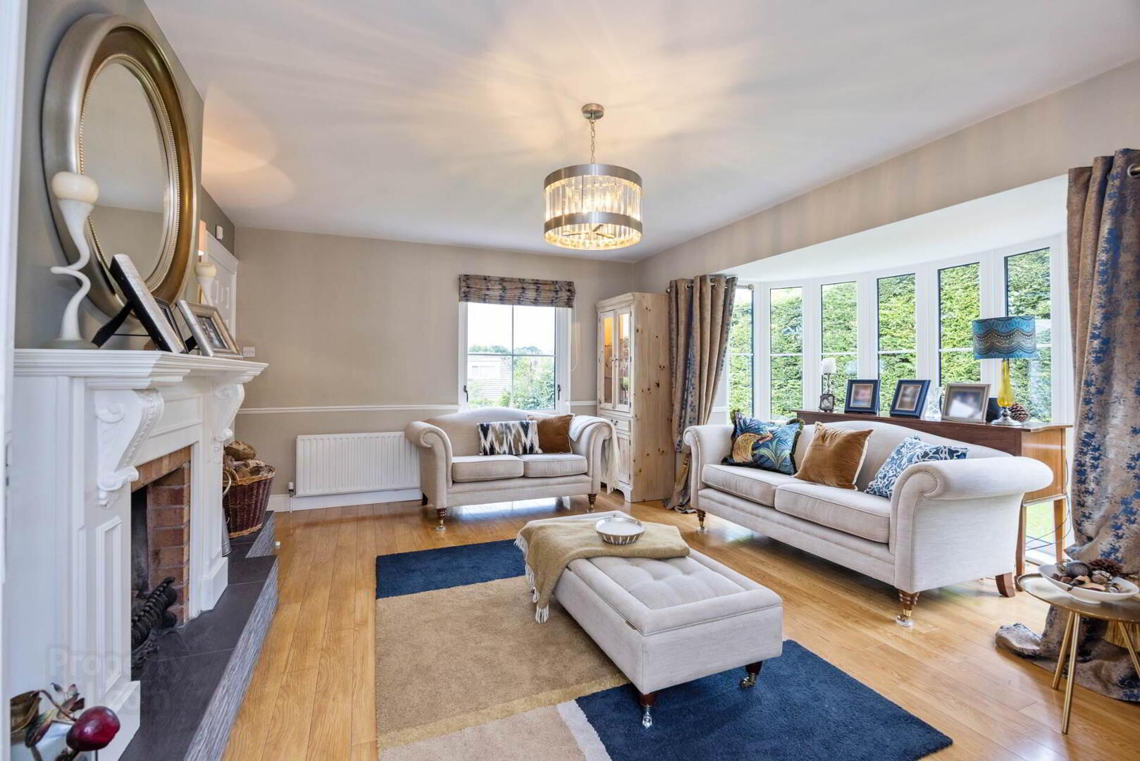 10 Villiers Avenue 14 of 56