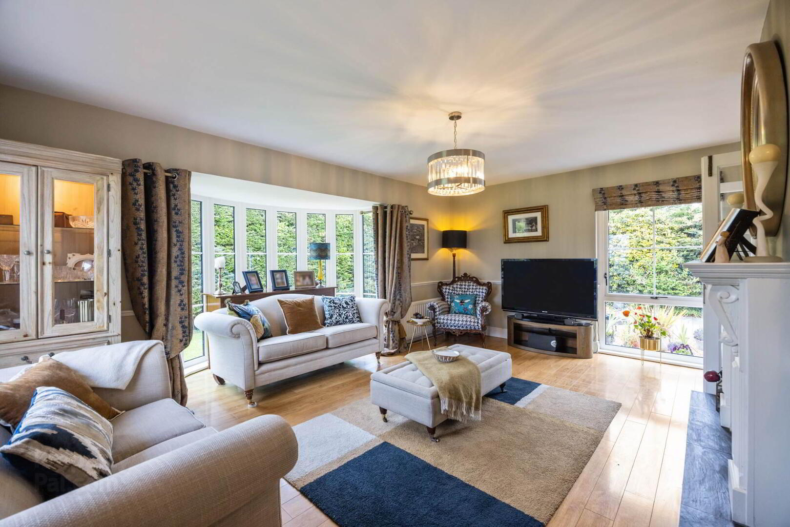 10 Villiers Avenue 13 of 56