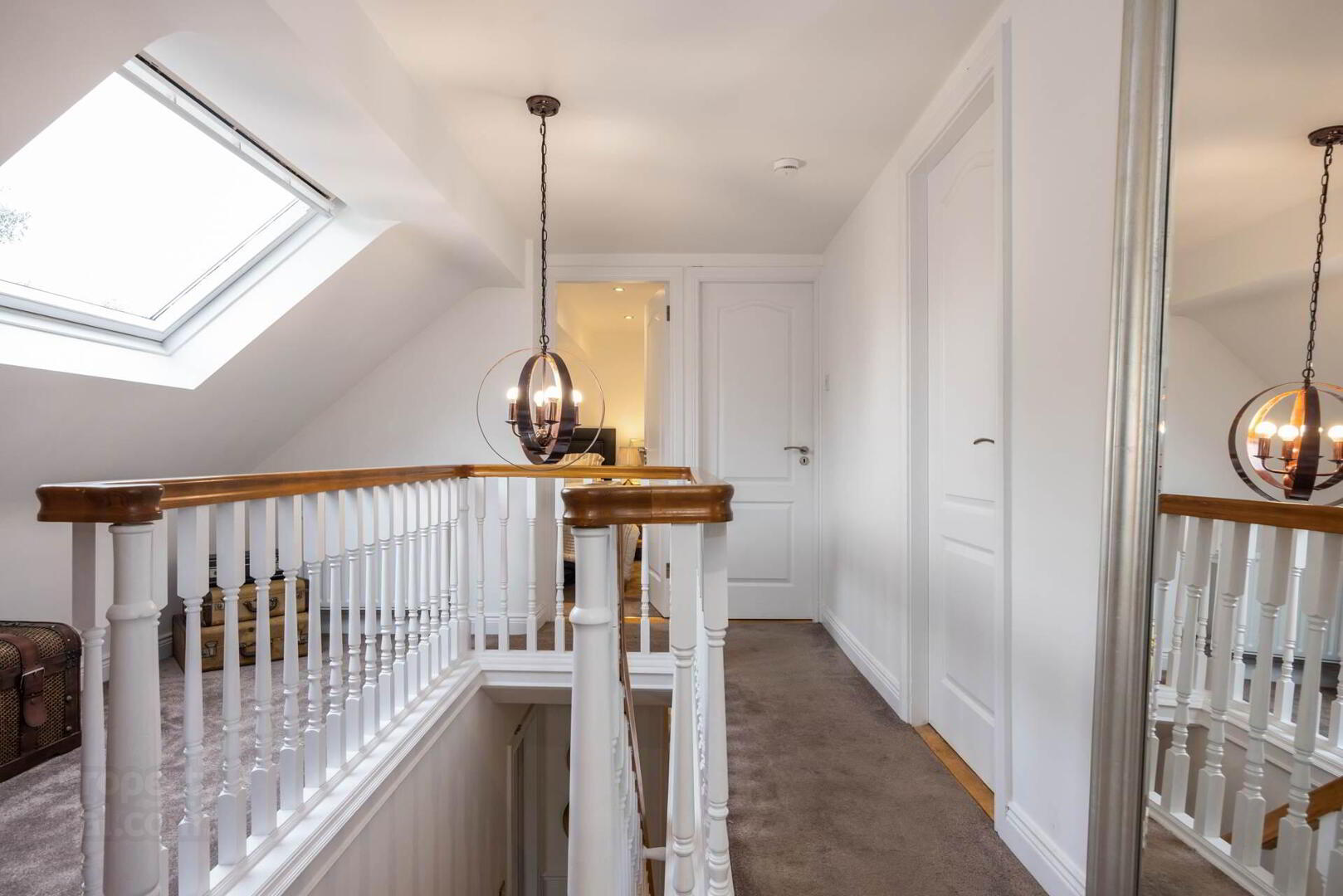 10 Villiers Avenue 27 of 56