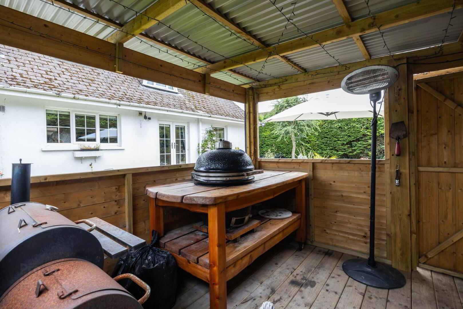10 Villiers Avenue 47 of 56