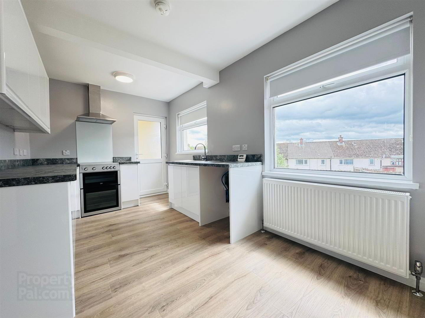32 Inniscarn Drive 6 of 12