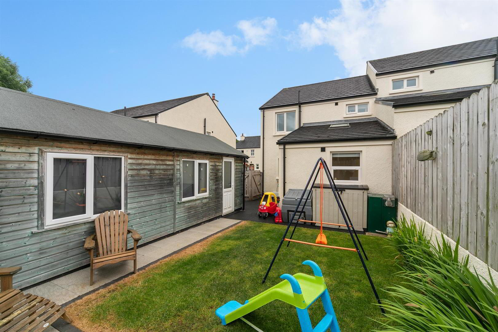 18 Weavers Way 31 of 33