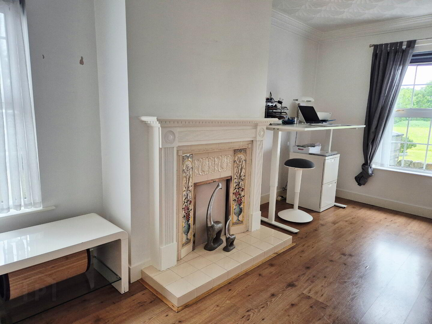 Plum Tree Cottage, 55 Newbridge Road 10 of 40