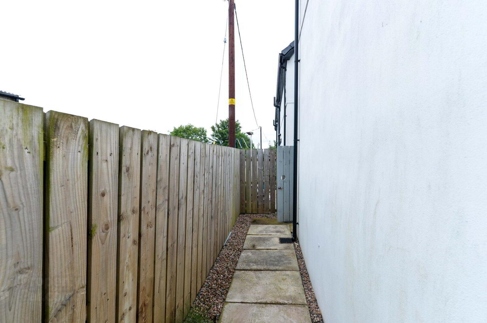 34 Ballycullen Halt 13 of 13