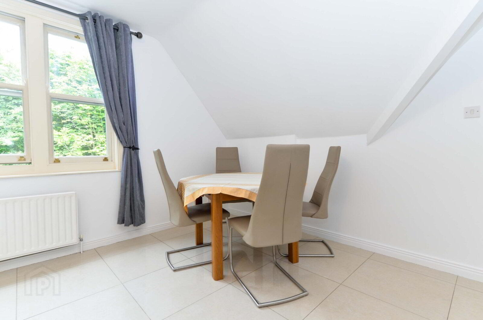 Apartment 17 Sandown Court 82 Sandown Road 7 of 12