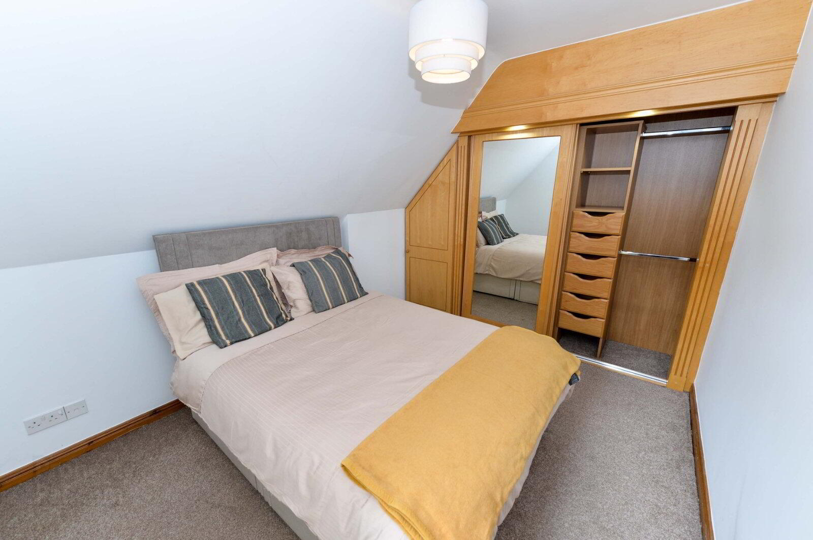 Apartment 17 Sandown Court 82 Sandown Road 9 of 12