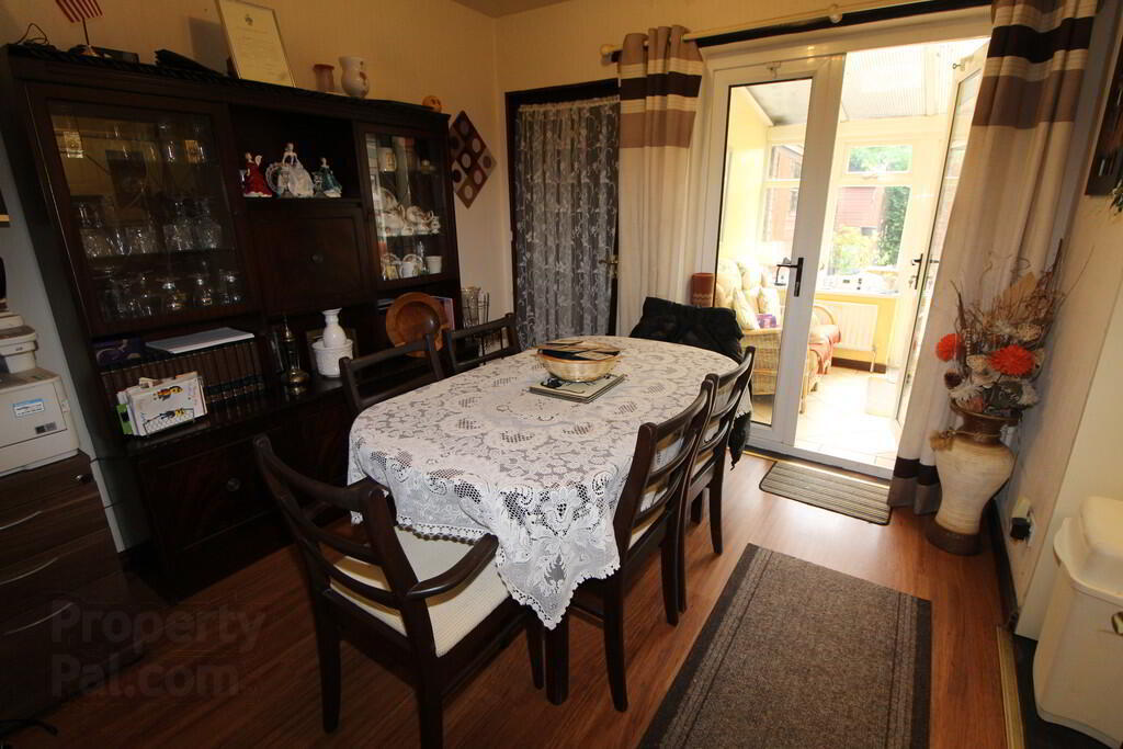 5 Elmfield Road 4 of 13