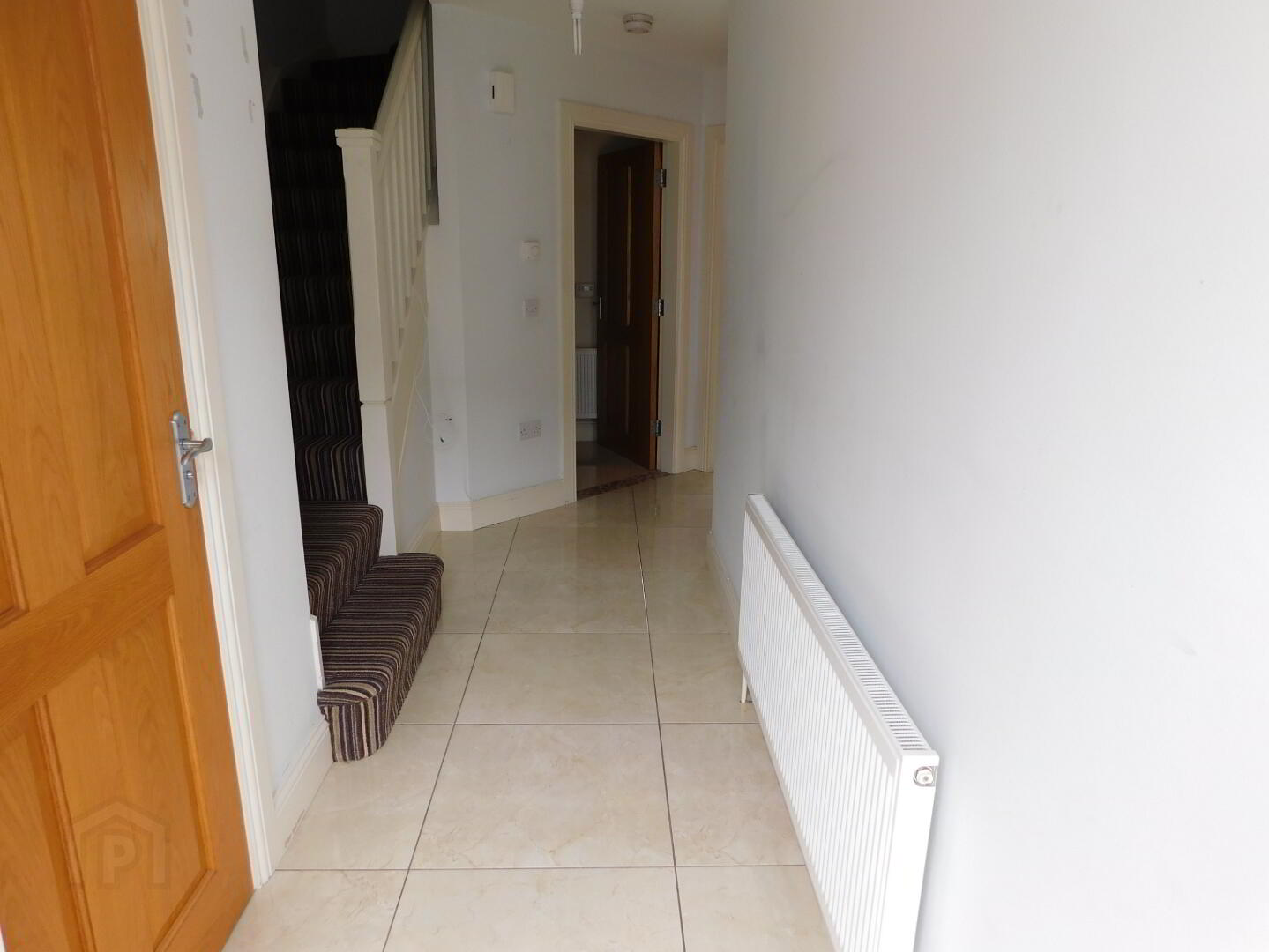4 Glenside Mews 2 of 11