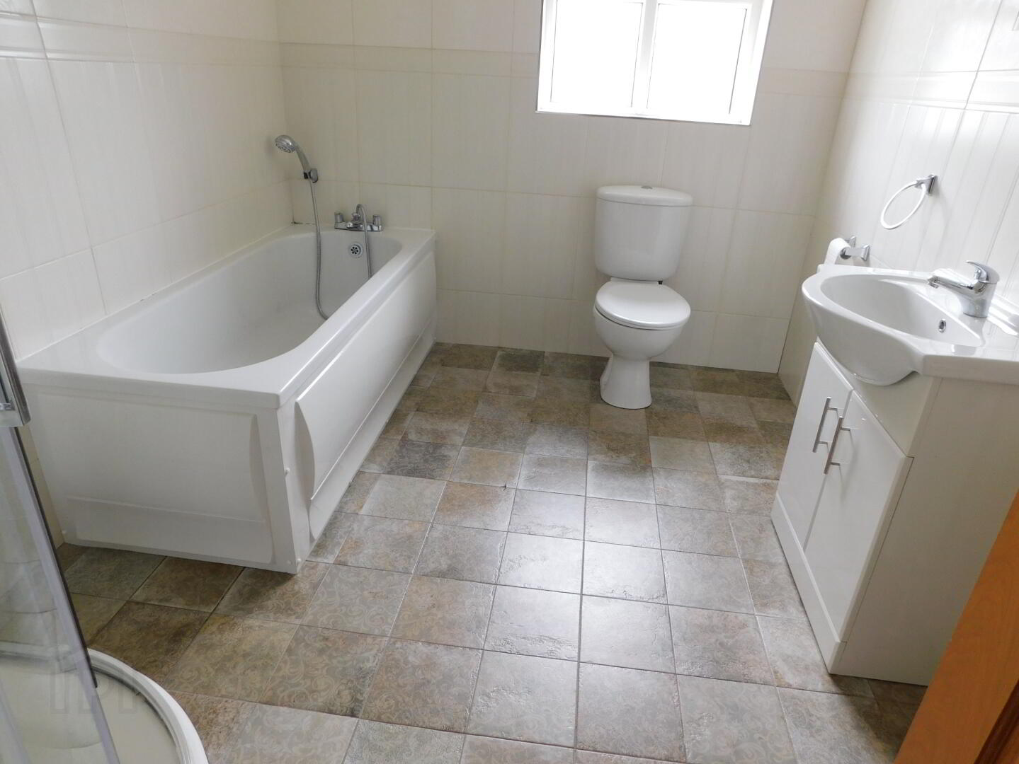 4 Glenside Mews 7 of 11
