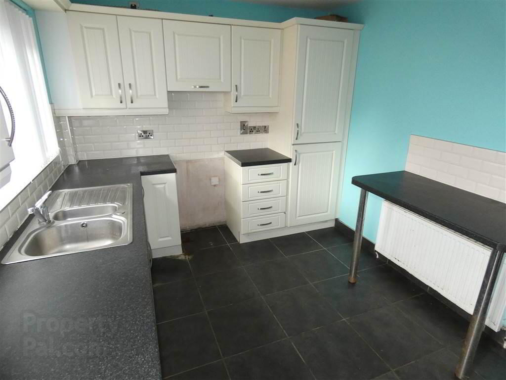 31 St. Leonards Crescent 5 of 10