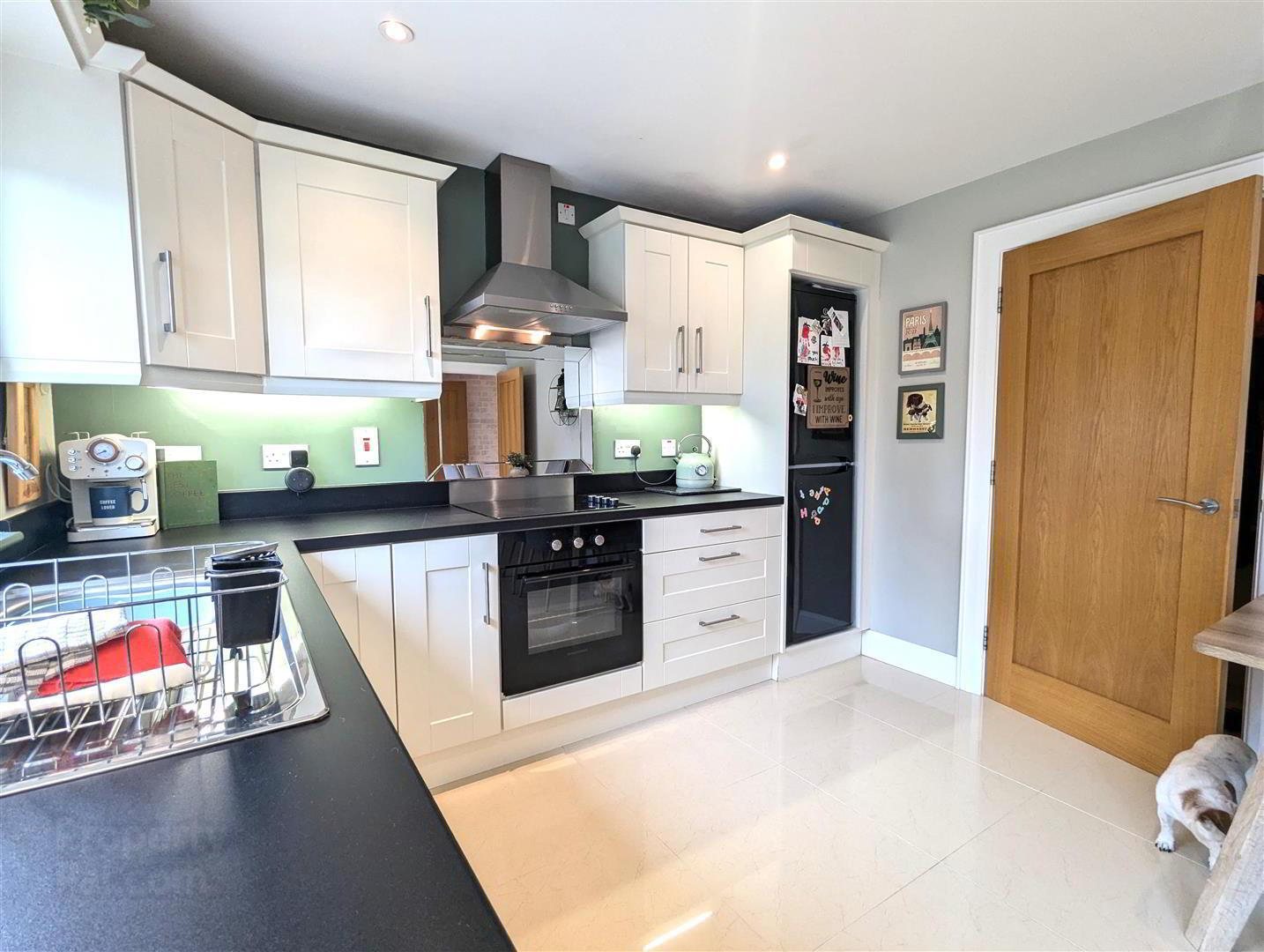 78 Cairn Grove 9 of 23