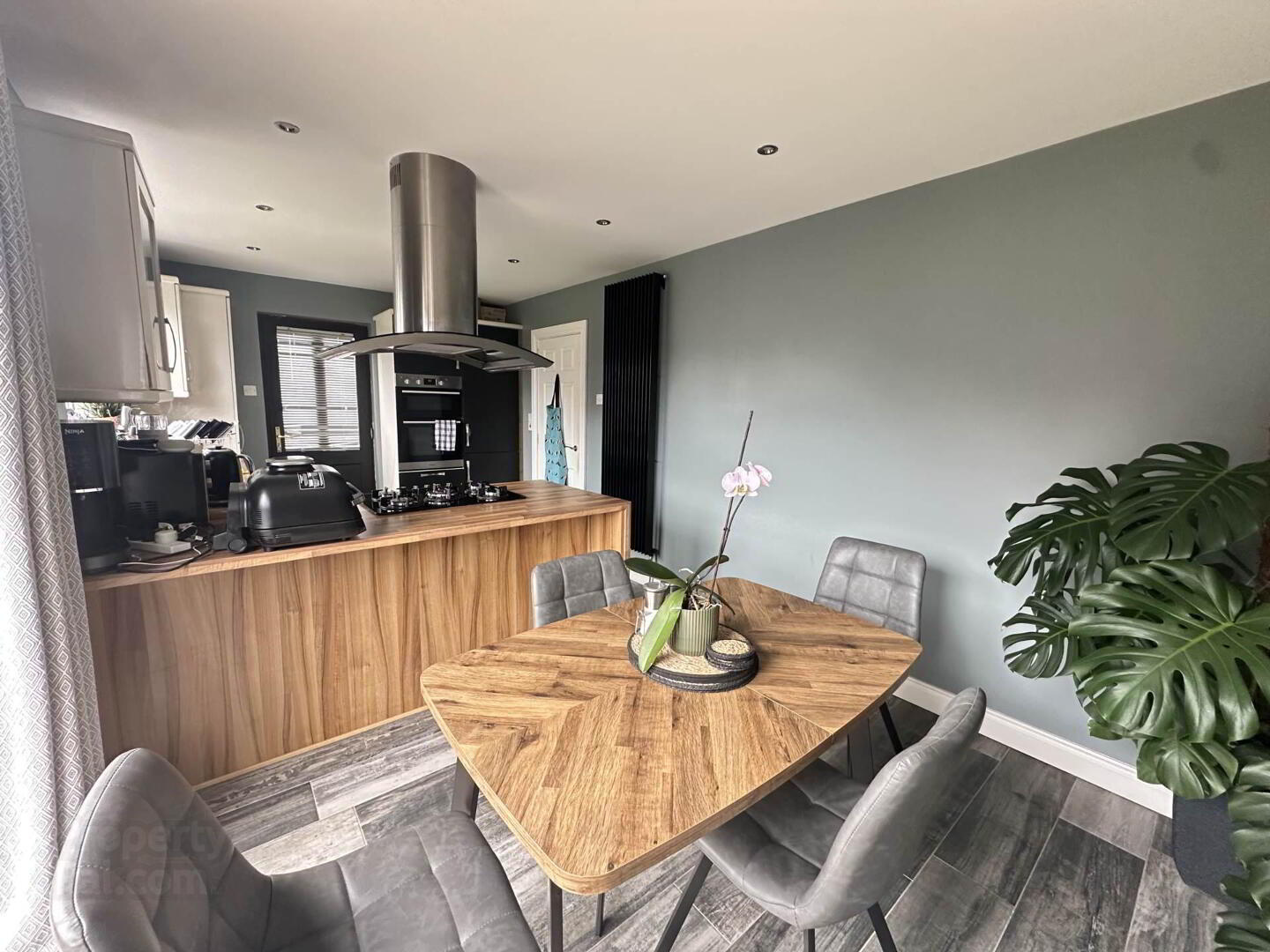 29 Sandford Avenue 5 of 13