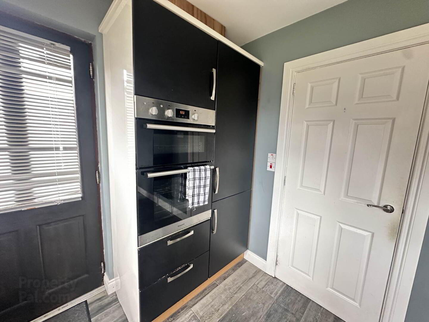 29 Sandford Avenue 6 of 13