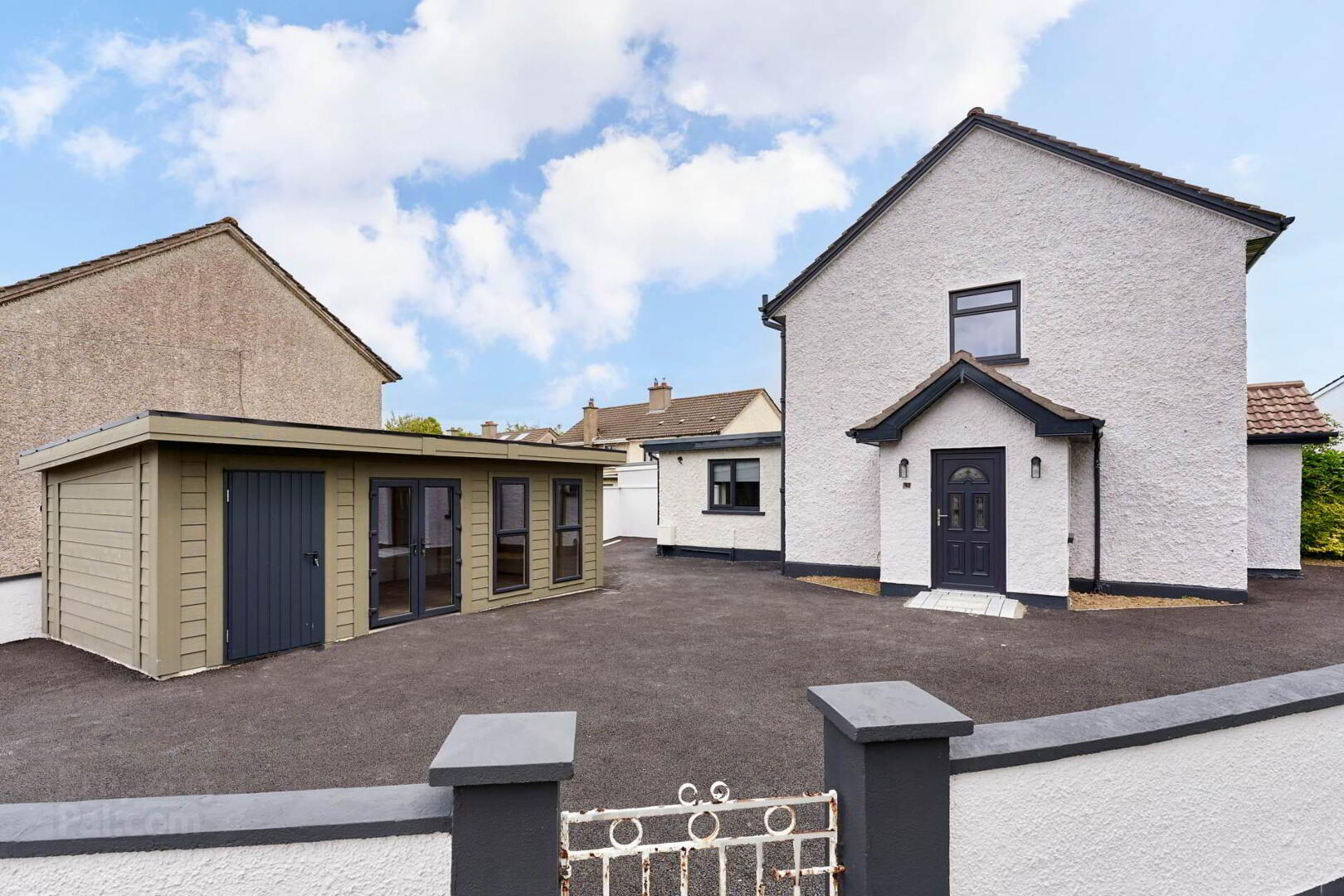 31 Dean Cogan Place 1 of 24