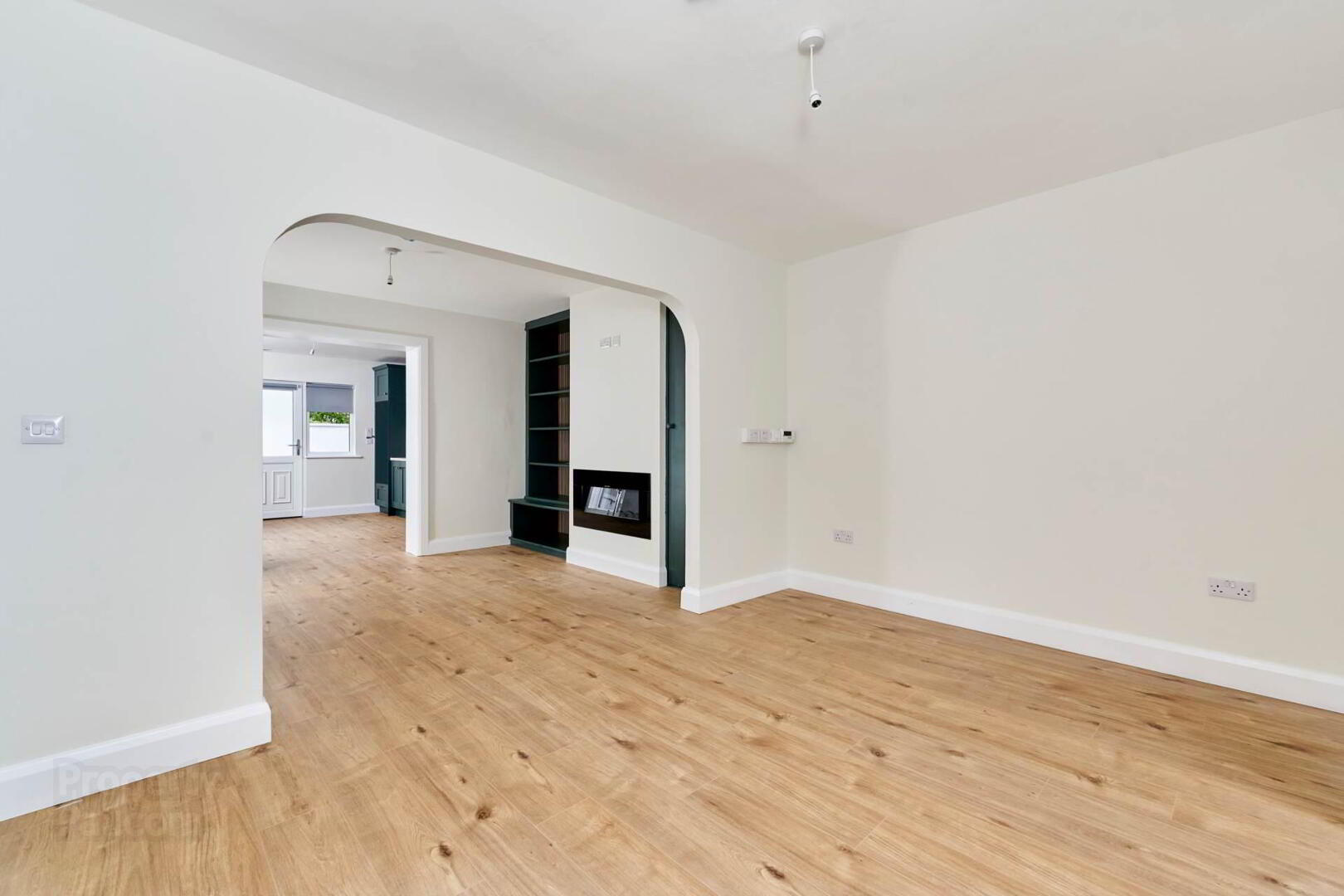 31 Dean Cogan Place 8 of 24