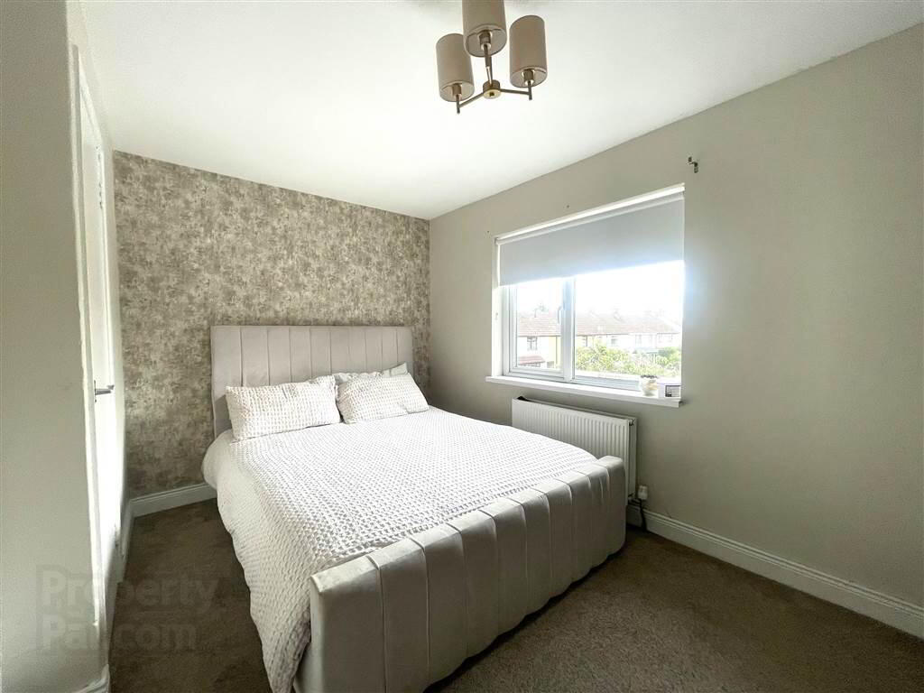 52 Ramoan Gardens 15 of 25