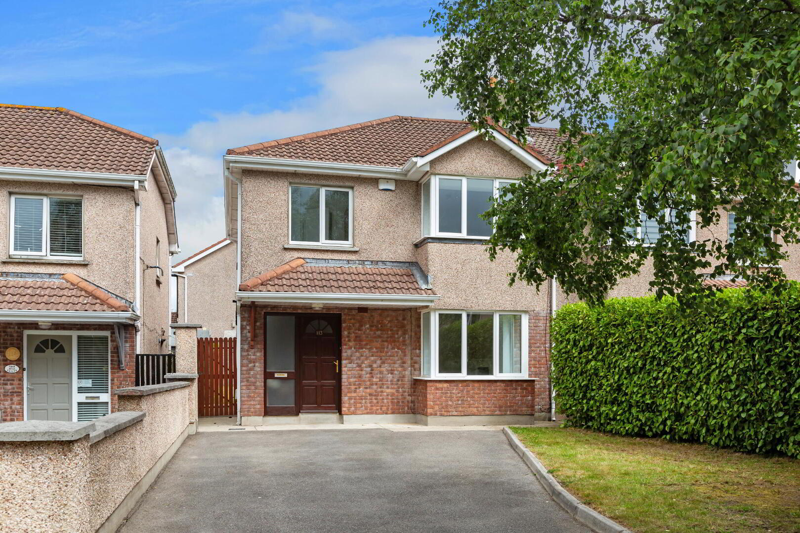 113 Knockmore 1 of 13