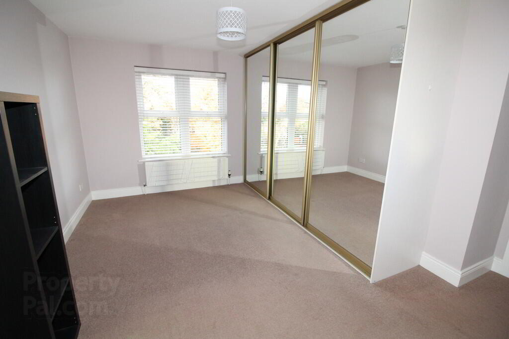 Apt 5, 18a Annadale Avenue 11 of 15