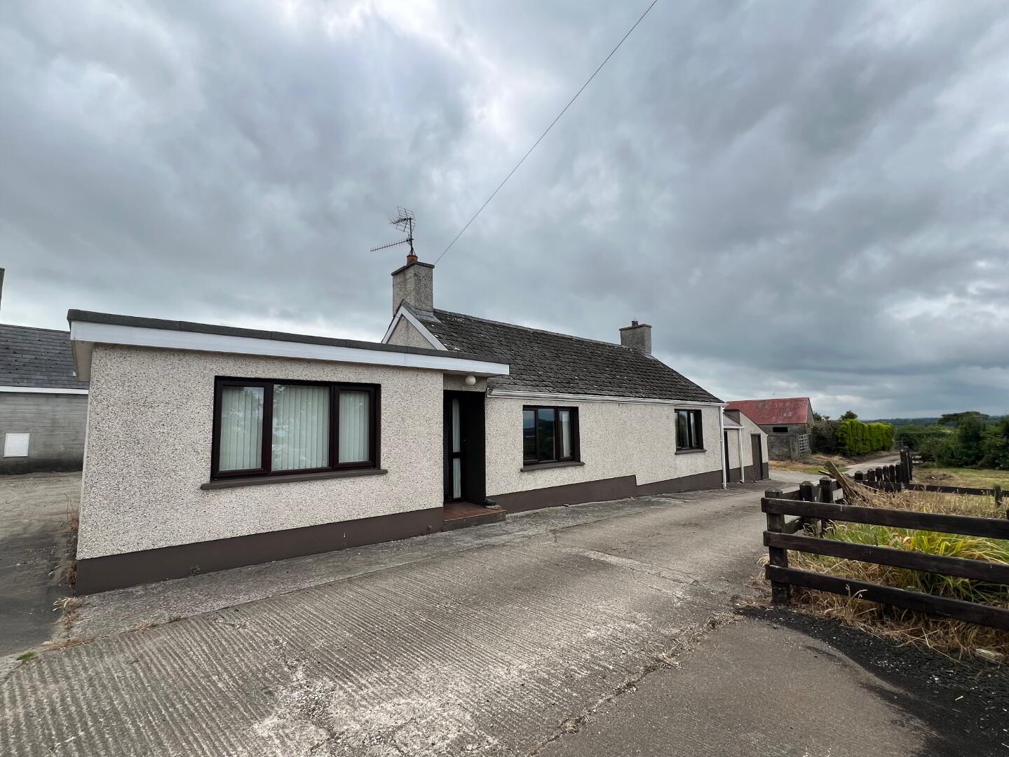 45 Largy Road 1 of 25