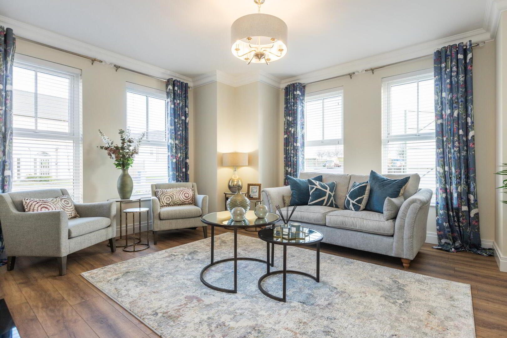 2 Blackthorn Drive 2 of 19
