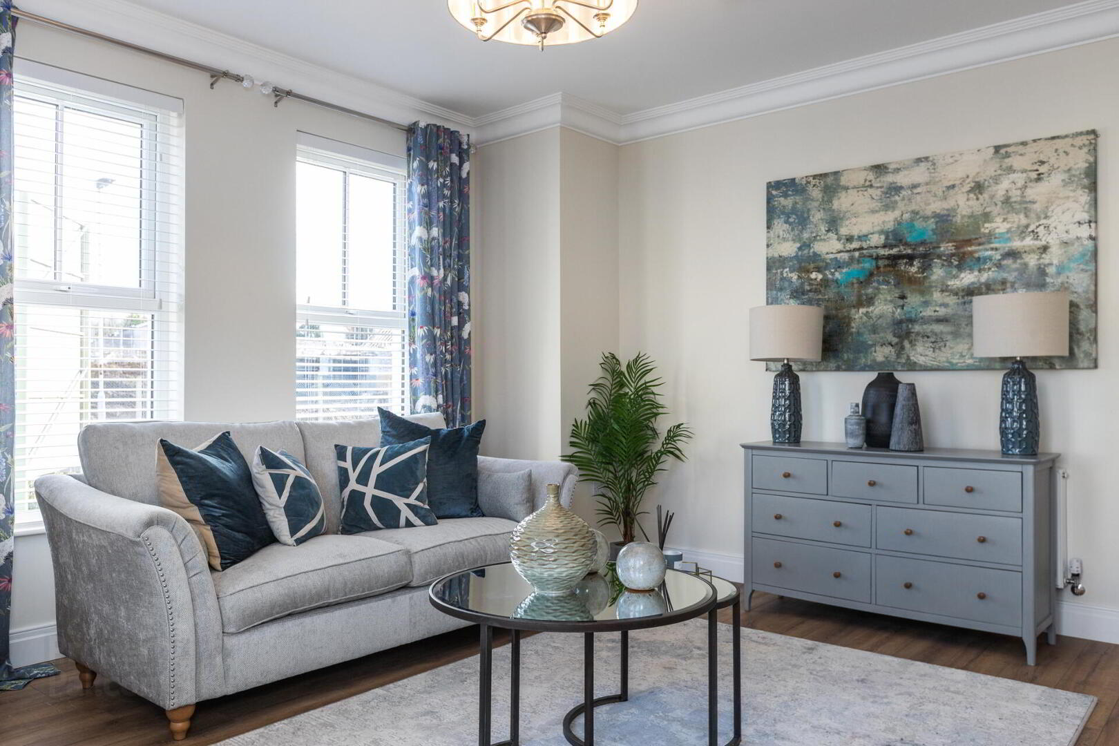 2 Blackthorn Drive 3 of 19