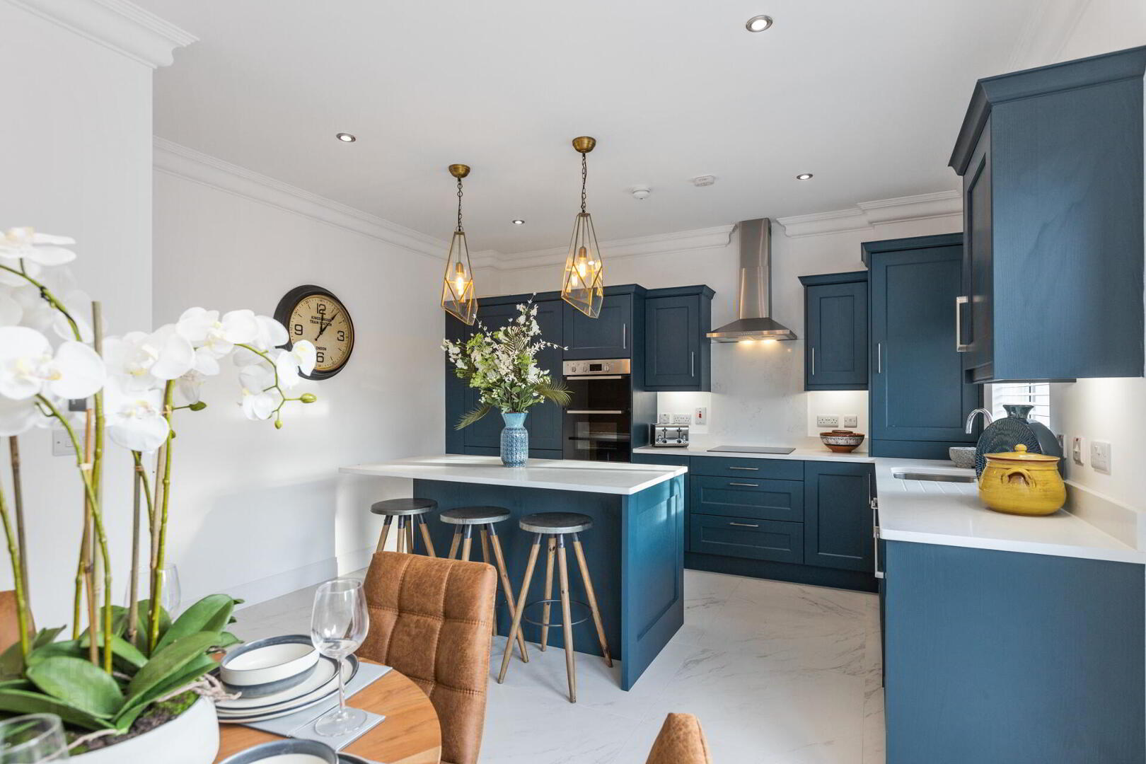 2 Blackthorn Drive 5 of 19
