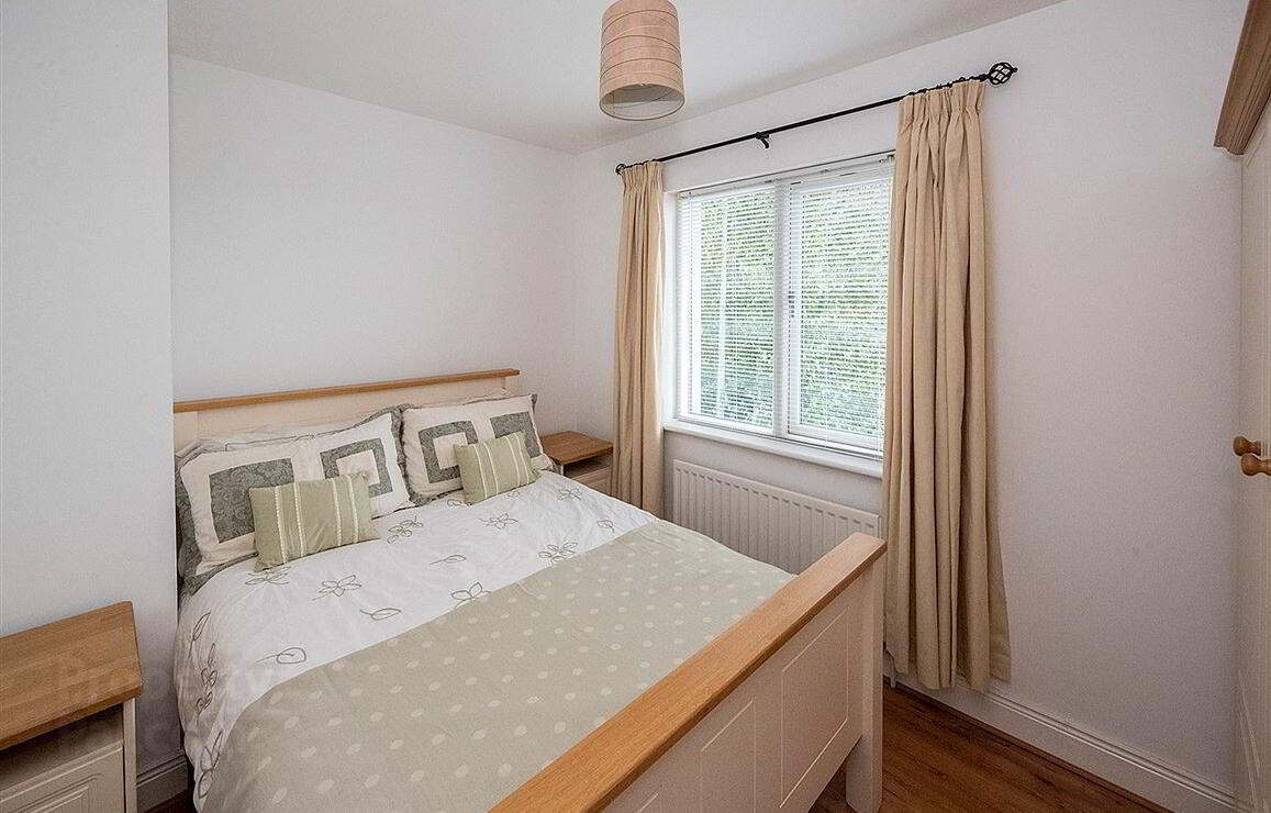 14 Denes Yard 20 of 23