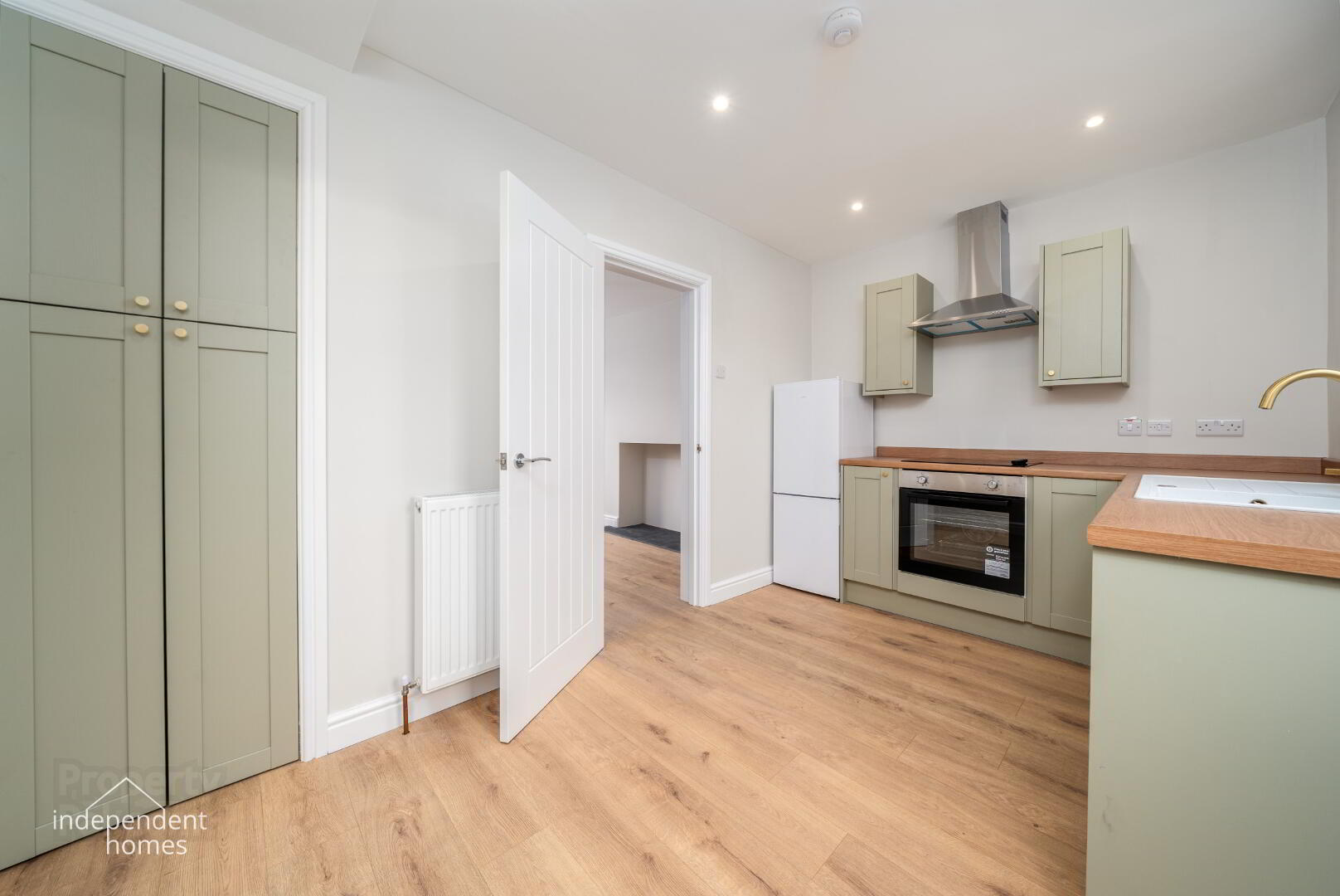 21 Edward Avenue 4 of 7